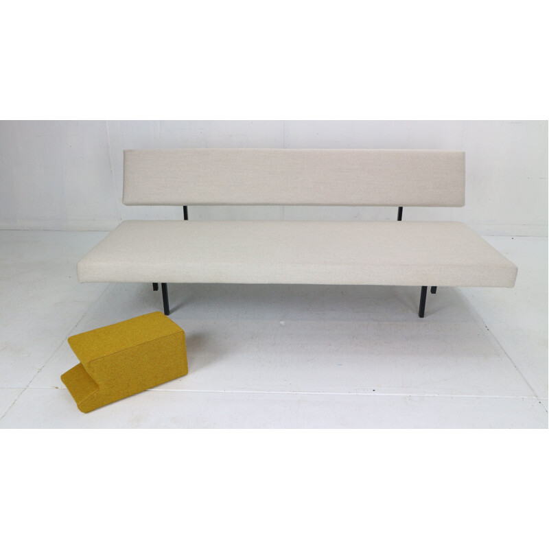 Vintage sofa or daybed in off-white and yellow by Gijs Van Der Sluis, Netherlands 1961s