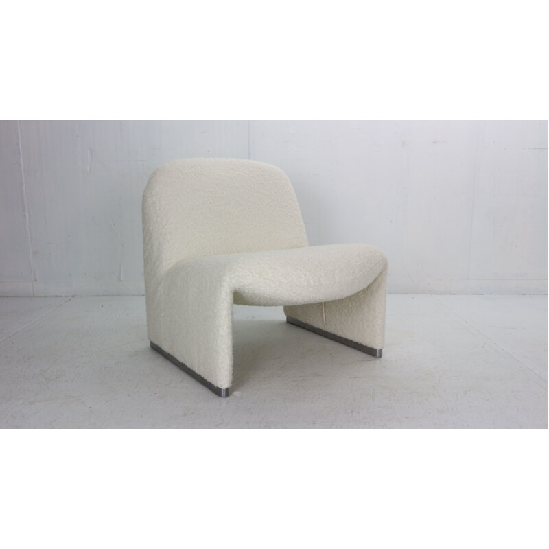 Vintage "Alky" armchair in off-white curly fabric by Giancarlo Piretti for Castelli 1970s