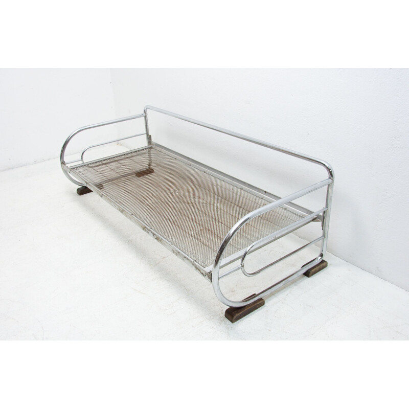 Vintage Bauhaus sofa chromed by Hynek Gottwald 1930s