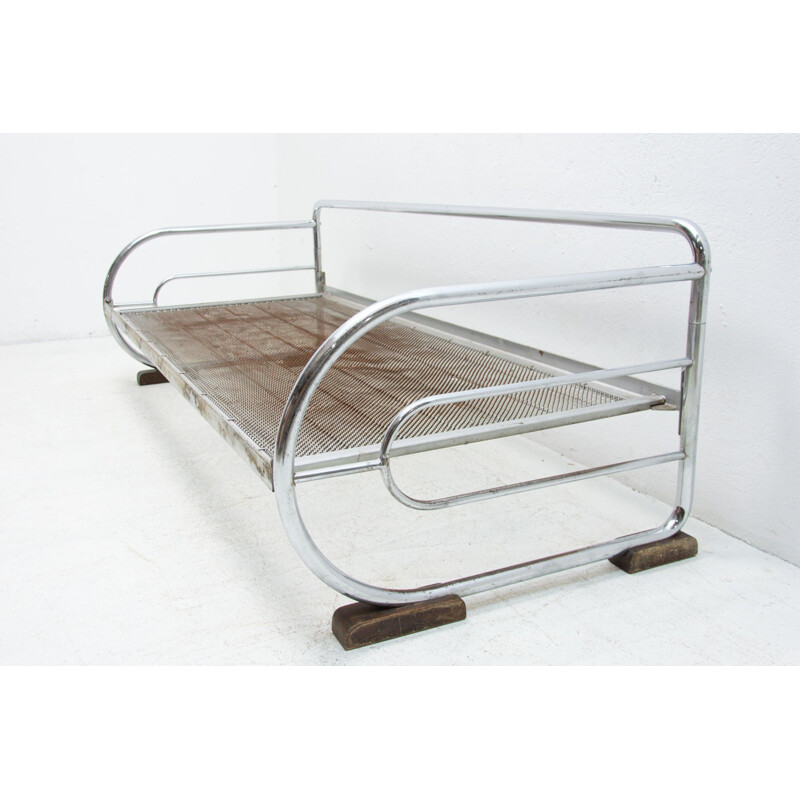 Vintage Bauhaus sofa chromed by Hynek Gottwald 1930s