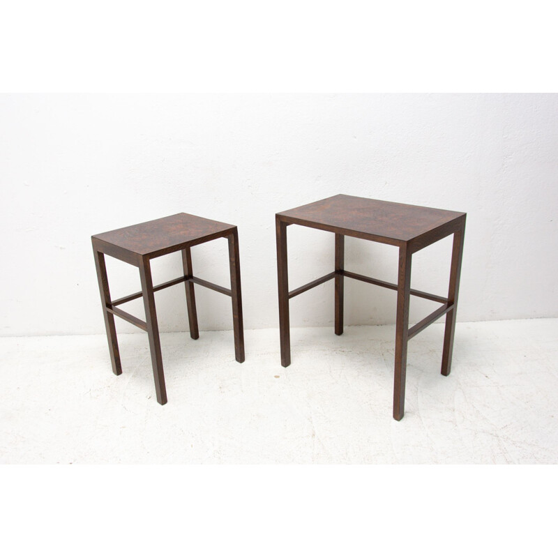 Pair of vintage nesting tables in beech wood by Jindrich Halabala, 1950