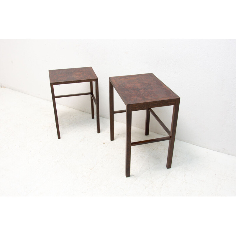 Pair of vintage nesting tables in beech wood by Jindrich Halabala, 1950