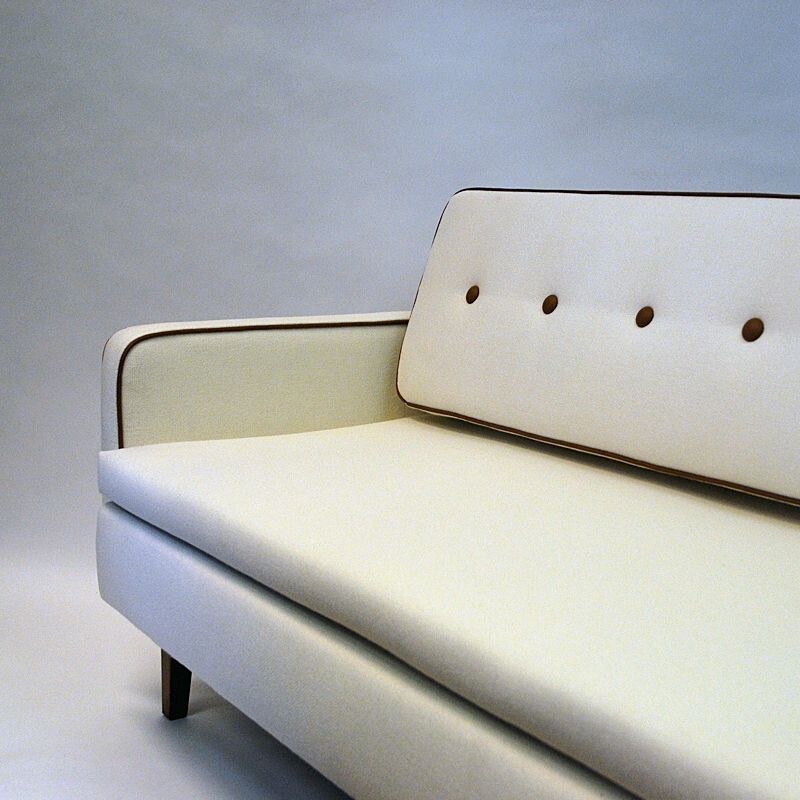 Vintage witte wollen bank en daybed van Ire Möbler Zweden 1950