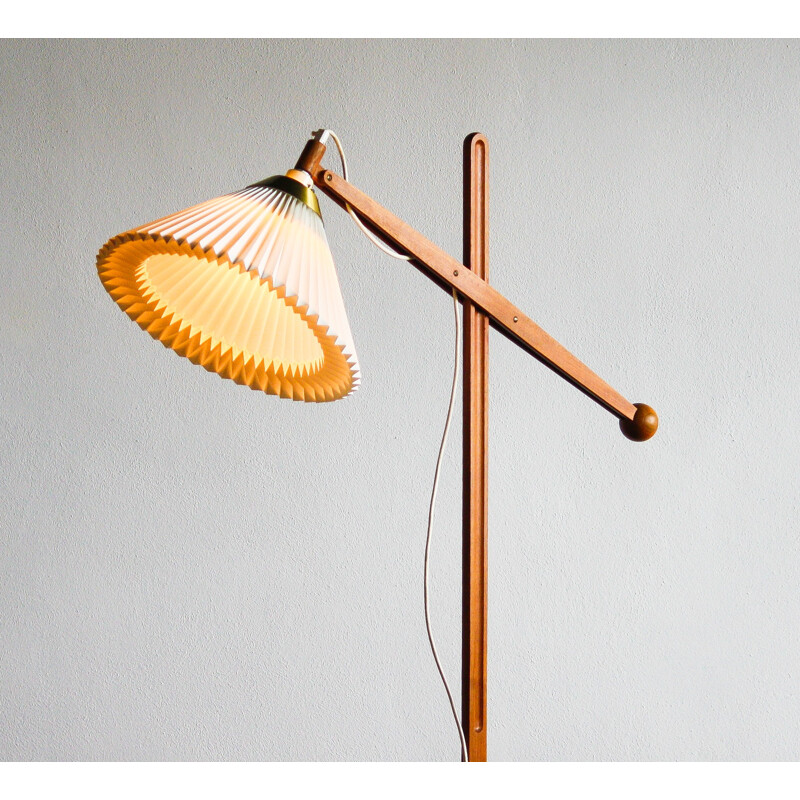 Le Klint "325" floorlamp, Vilhelm WOHLERT - 1950s