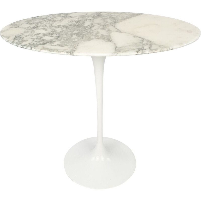 Table d'appoint vintage ovale en marbre par Eero Saarinen pour Knoll