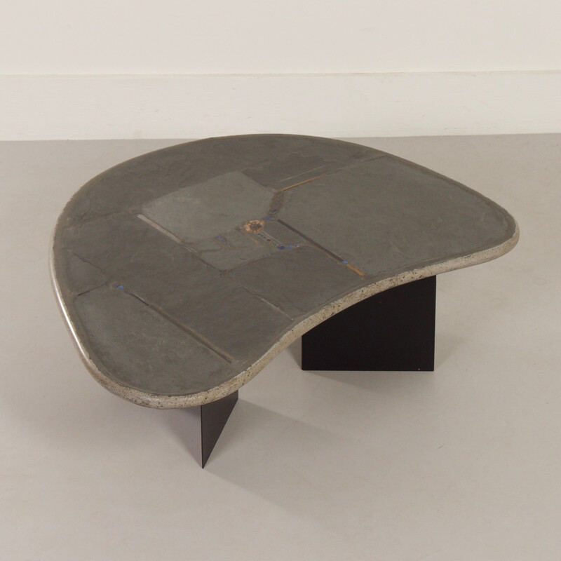Table basse vintage en pierre naturelle en forme de rein par Paul Kingma,1995