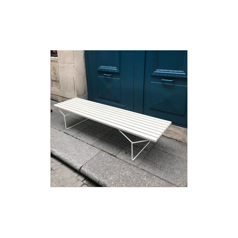 Vintage bench in white lacquer
