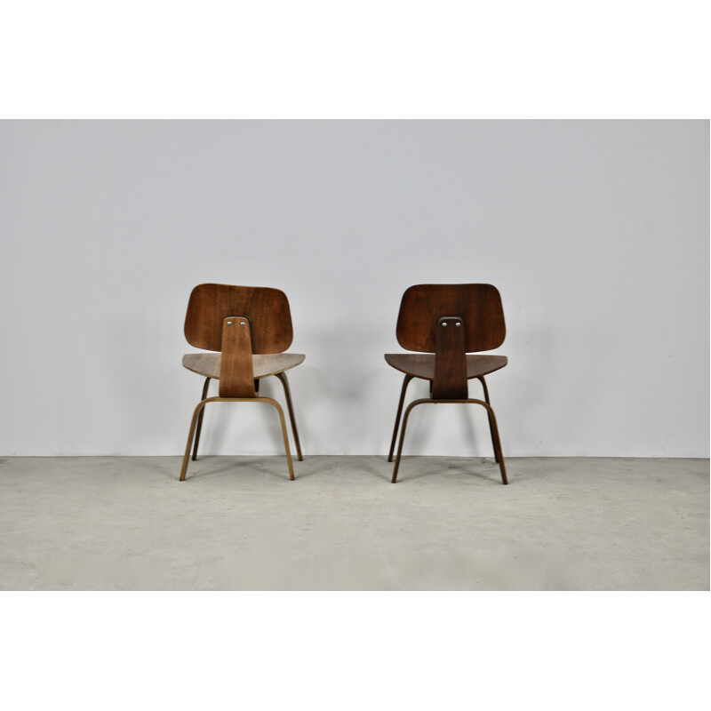 Pair of vintage DCW plywood chair by Charles and Ray Eames for Evans 1950s