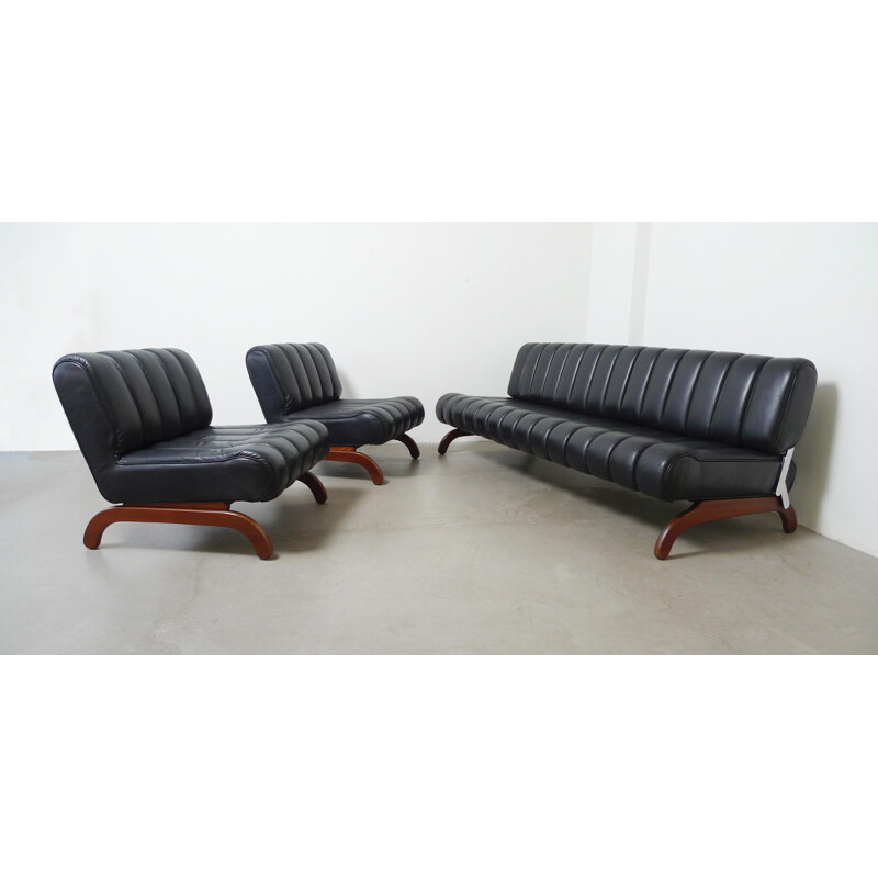 Suite d'un canapé convertible et deux fauteuils "Independence", Karl WITTMANN - 1960