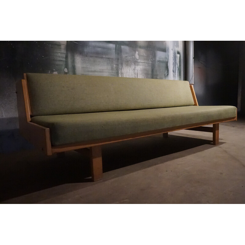 Canapé ou lit de repos vintage GE258 par Hans J. Wegner pour Getama 1960