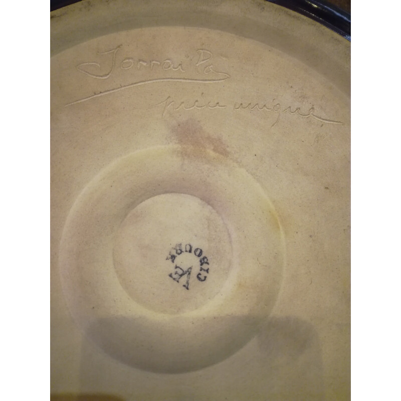 Ciboure dish in sandstone - 1980