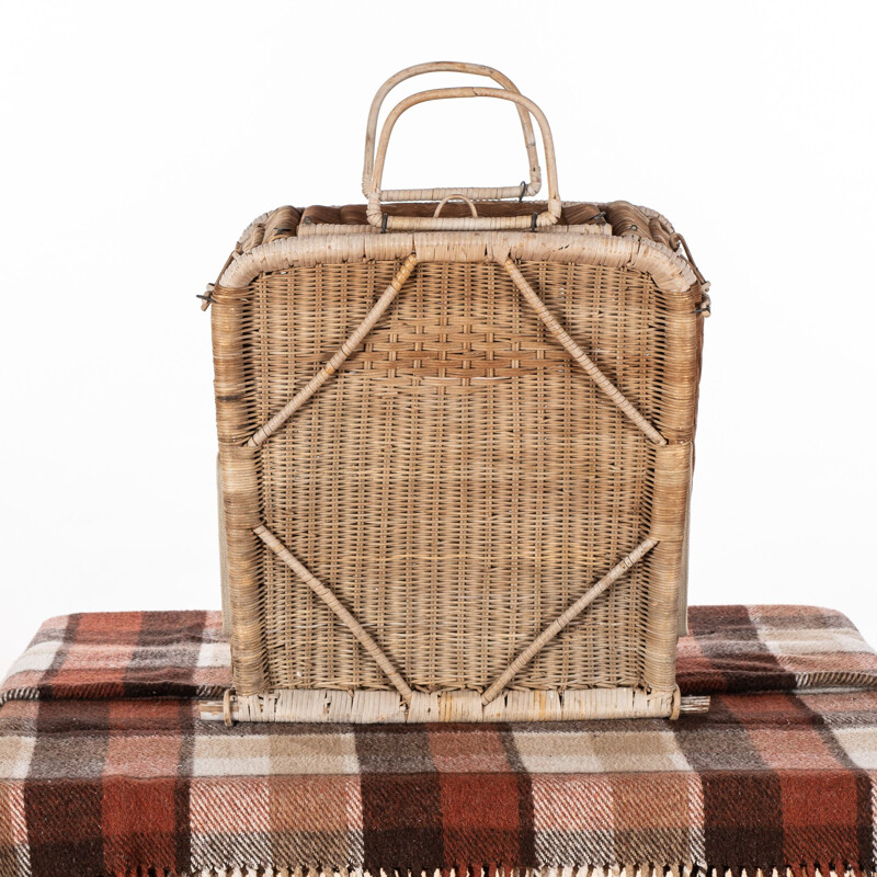 Vintage wicker picnic basket and seat 1950s
