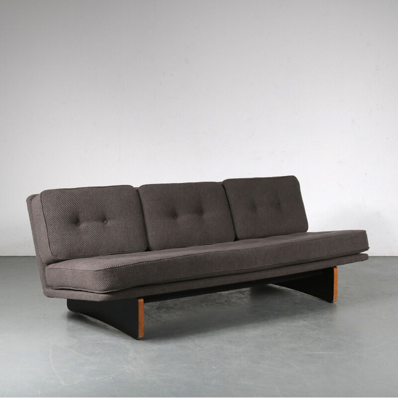 Vintage sofa model 671 by Kho Liang Ie for Artifort Netherlands 1960s