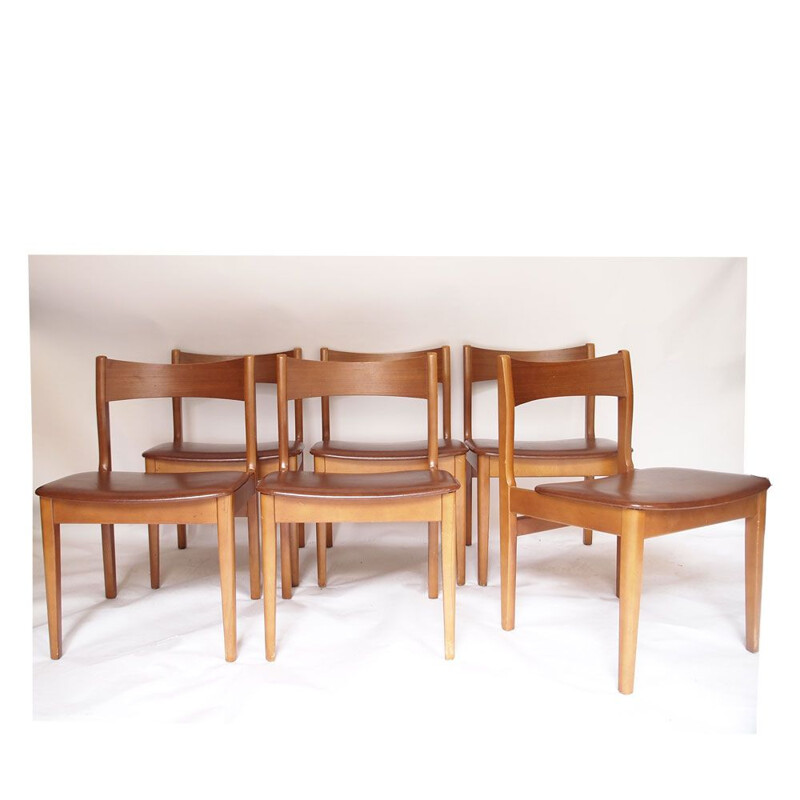 Set of 6 Scandinavian vintage chairs Camel