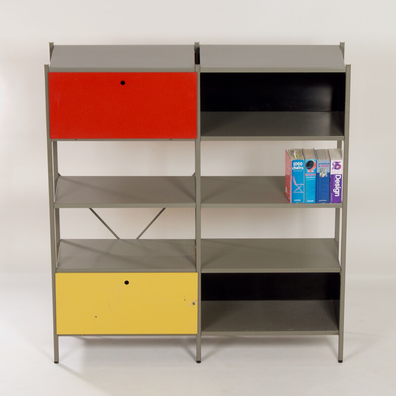 Vintage shelf model 663 by Wim Rietveld for Gispen 1950