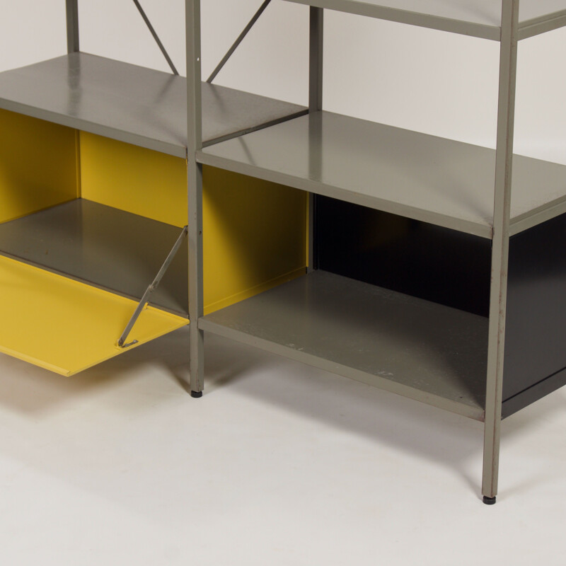 Vintage shelf model 663 by Wim Rietveld for Gispen 1950