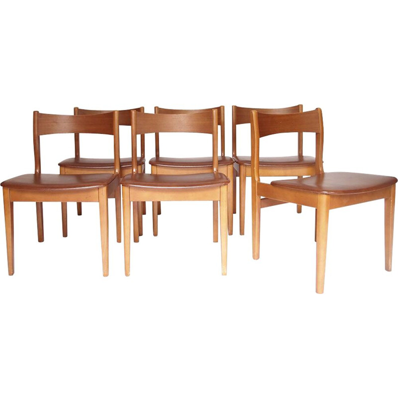 Set of 6 Scandinavian vintage chairs Camel