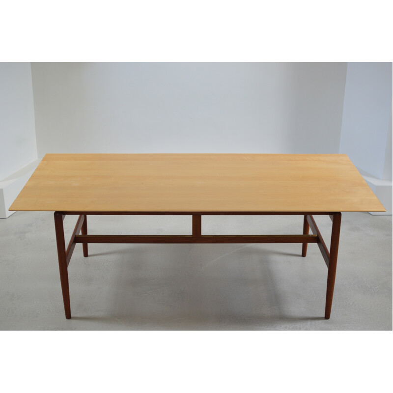 Danish Niels Vodder dining table in teak wood, Finn JUHL - 1950s