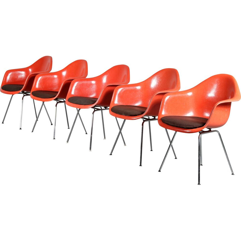 Set of 5 vintage chairs by Eames for Herman Miller, Germany 1970 