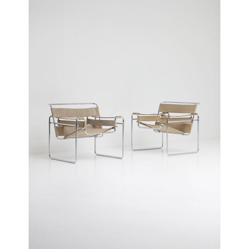 Paire de chaises vintage par Wassily de Marcel Breuer pour Gavina 1968