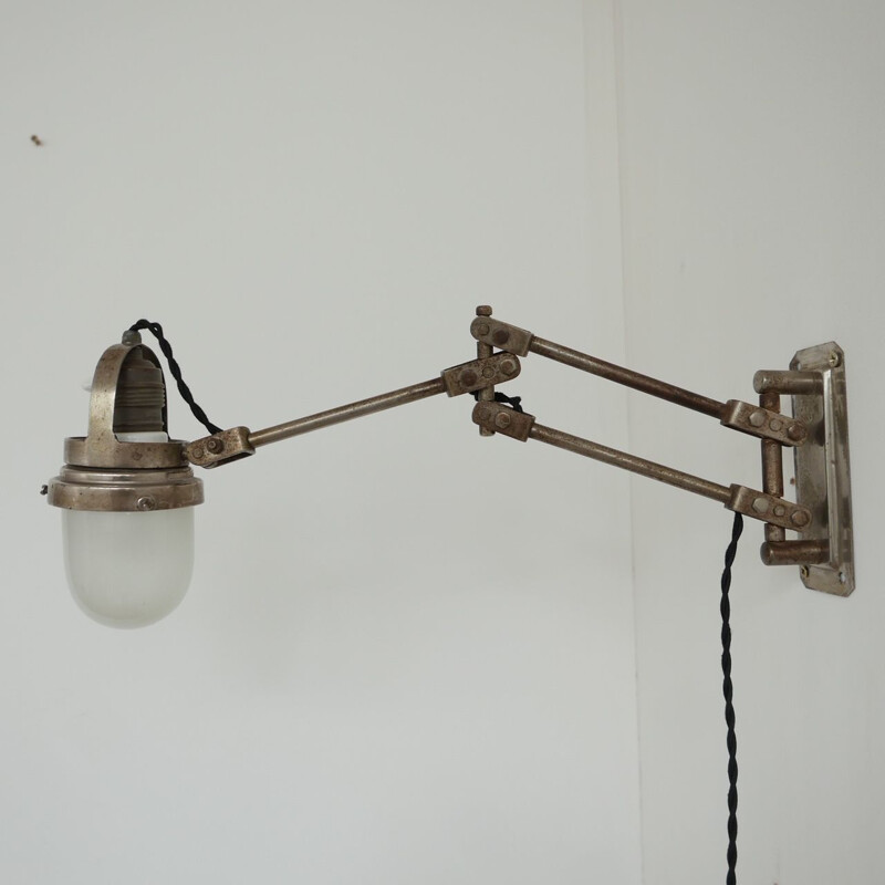 Vintage industriële wandlamp Frankrijk 1930