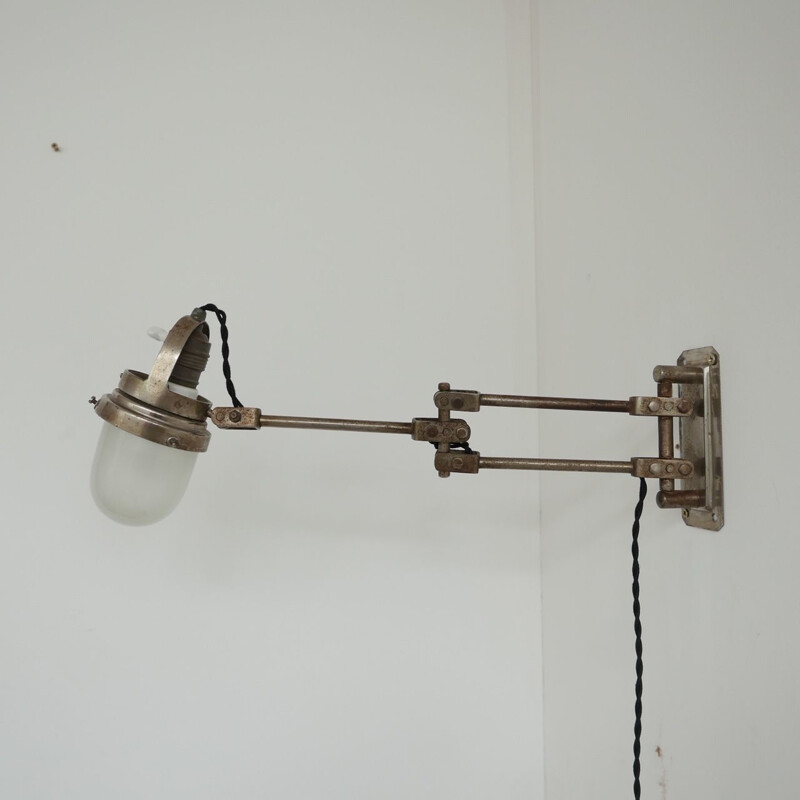 Vintage industriële wandlamp Frankrijk 1930