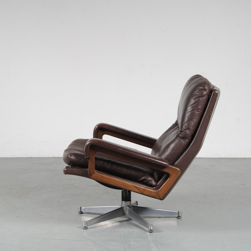 Fauteuil King vintage par André Vandenbeuck pour Strässle Suisse 1960