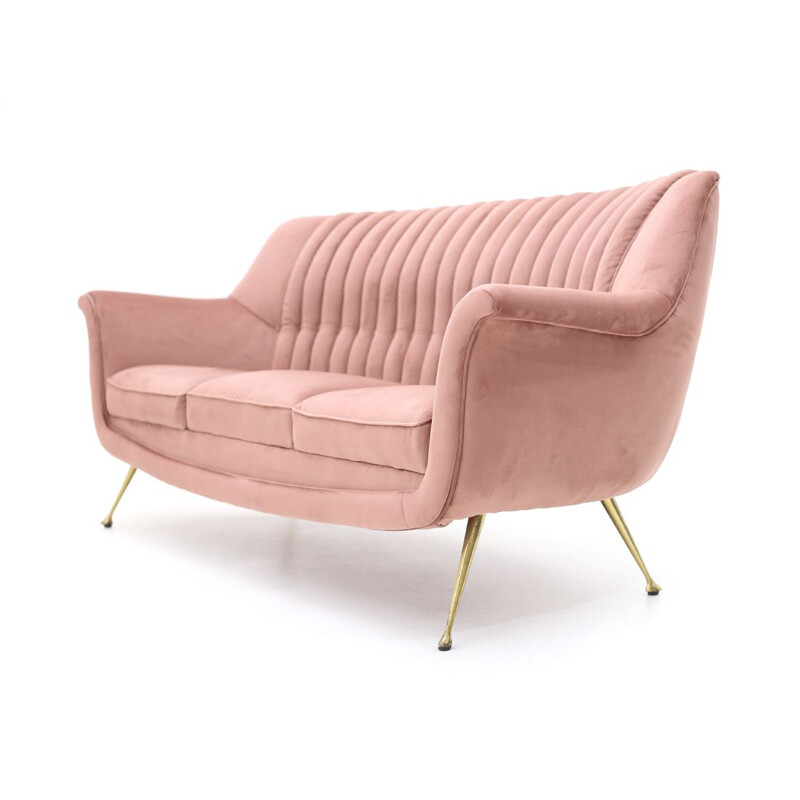 Vintage 3 seater  sofa in pink velvet 1950s