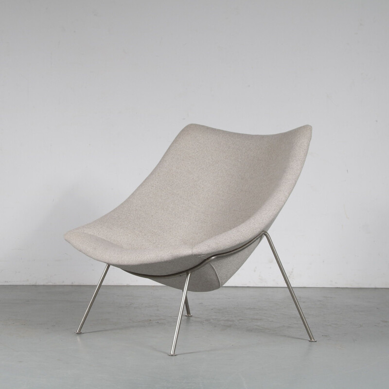 Vintage Oyster chair by Pierre Paulin for Artifort Netherlands 1950s