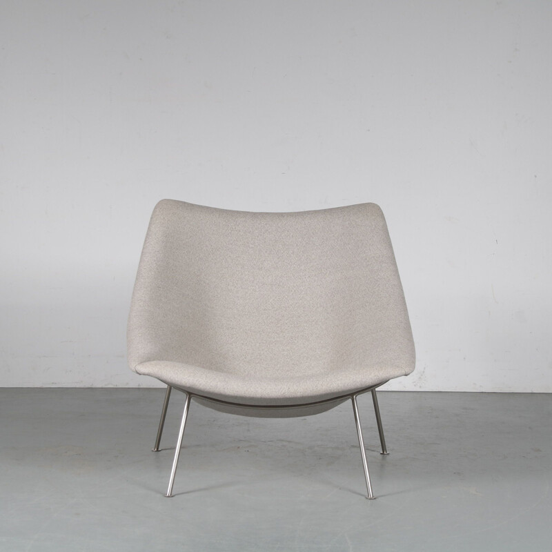 Vintage Oyster chair by Pierre Paulin for Artifort Netherlands 1950s