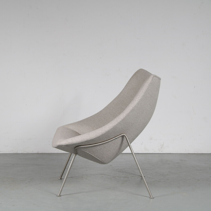 Vintage Oyster chair by Pierre Paulin for Artifort Netherlands 1950s