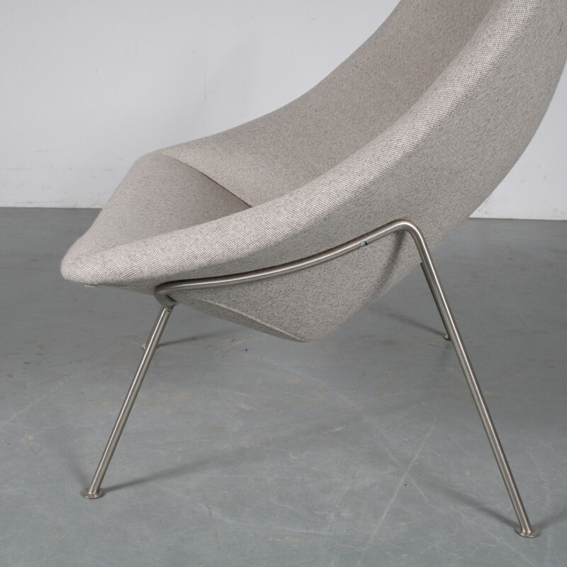 Vintage Oyster chair by Pierre Paulin for Artifort Netherlands 1950s