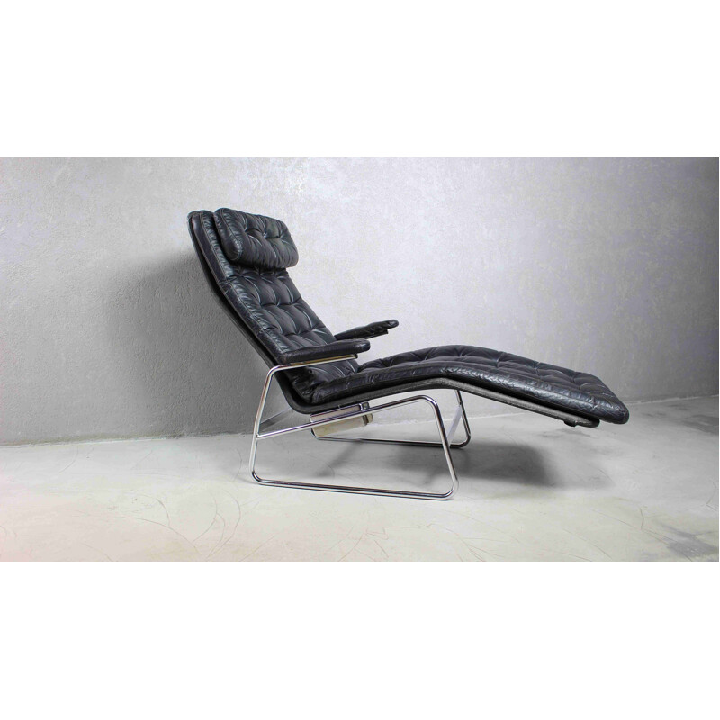 Vintage leather chaise longue by Sam Larsson Sweden 1970s