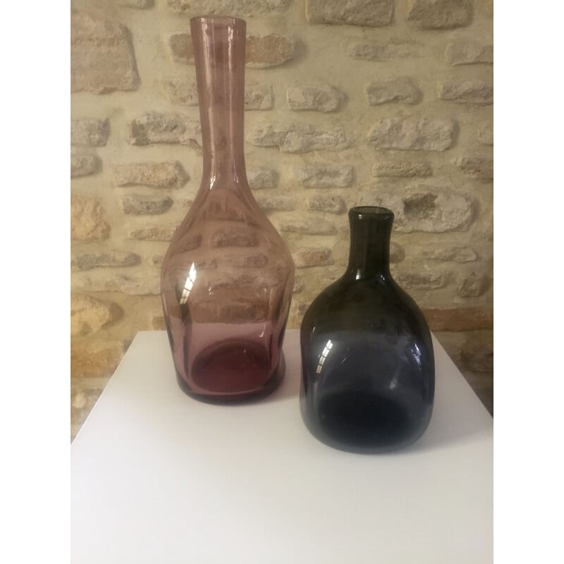 Paire de bouteilles vintage en verre soufflé de Claude Morin 1960