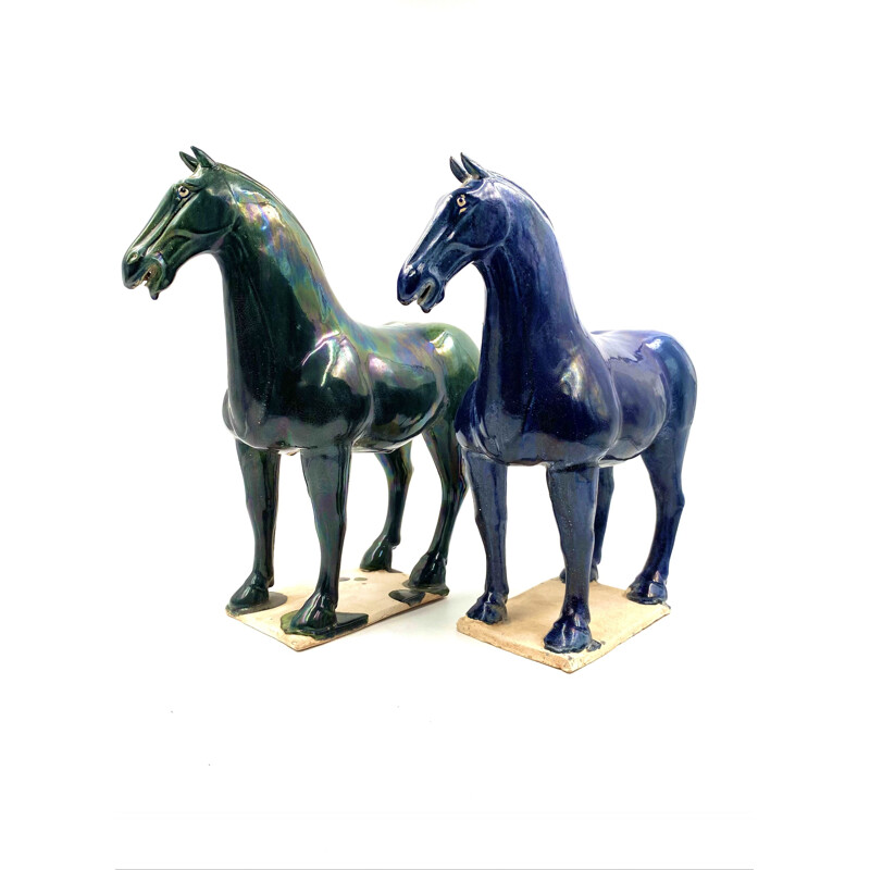 Paire de statues de chevaux Tang vintage en terre cuite émaillée bleue et verte, Chine
