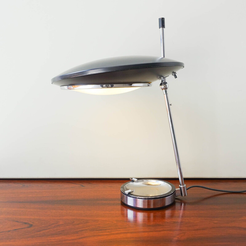 Vintage table lamp model 567 by Oscar Torlasco for LUMI MILANO 1959s
