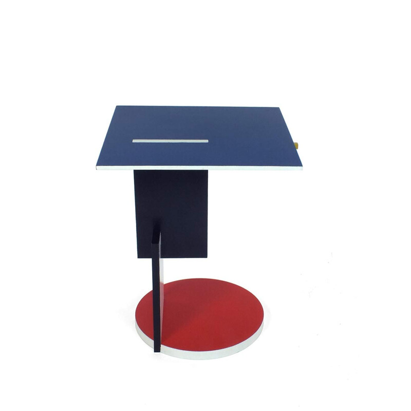 Vintage De Stijl side table by Gerrit Rietveld for Schröder 1923s