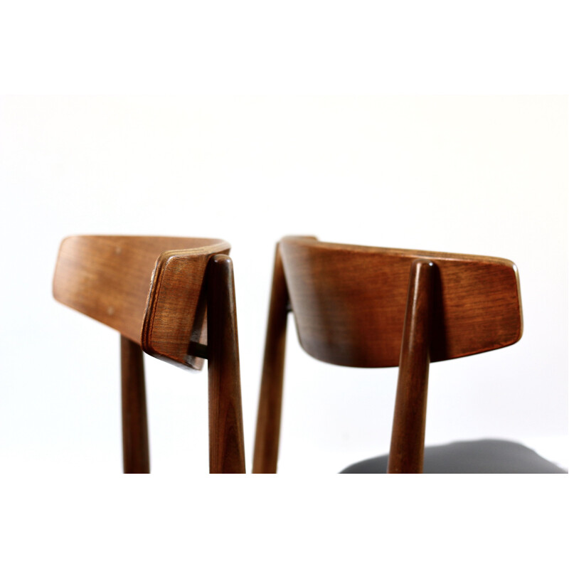 Série de 4 chaises scandinaves vintage en teck de H.W. Klein 1960