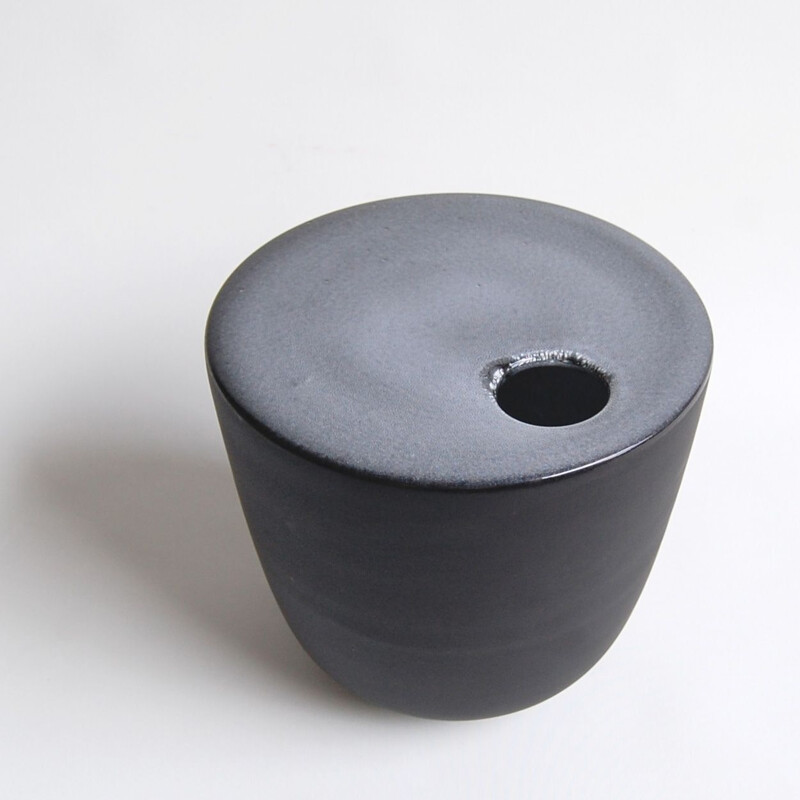 Vase vintage en céramique noir et blanc par Antonio Lampecco