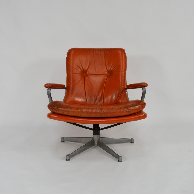 Fauteuil de bureau Strässle en cuir orange et aluminium, Andre VANDENBEUCK - 1960