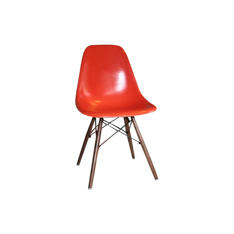 Chaise EAMES "DSW" orange dowel, édition Herman Miller - années 60