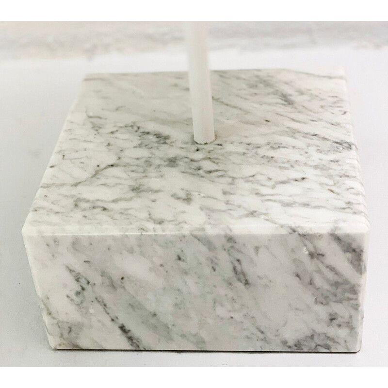 Table d'appoint vintage primavera en marbre blanc par Ettore Sottsass pour Ultima Edizione
