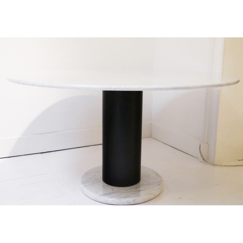 Vintage Carrara marble pedestal table by Ettore Sottsass Italy