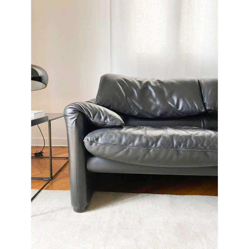 Vintage sofa Maralunga 3 seater  in black leather by Vico Magistretti for Cassina 1973s