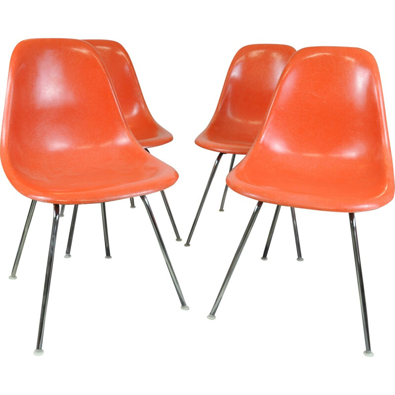 Set of 4 Vitra "DSX" chairs in orange fiberglass, Charles & Ray EAMES - 1970s