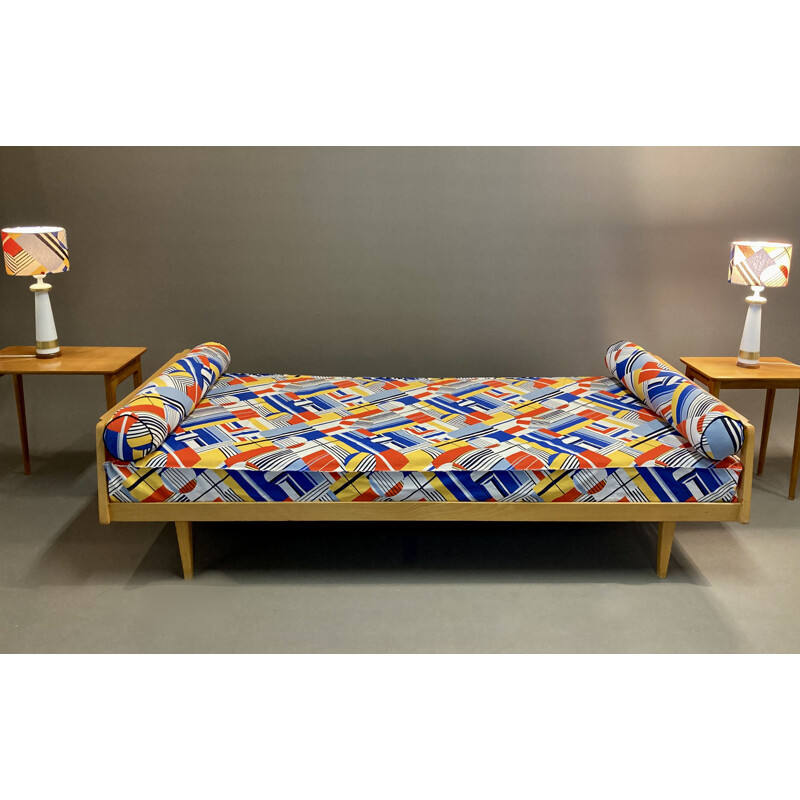 Vintage beech daybed sofa with two matching lamps, 1950 