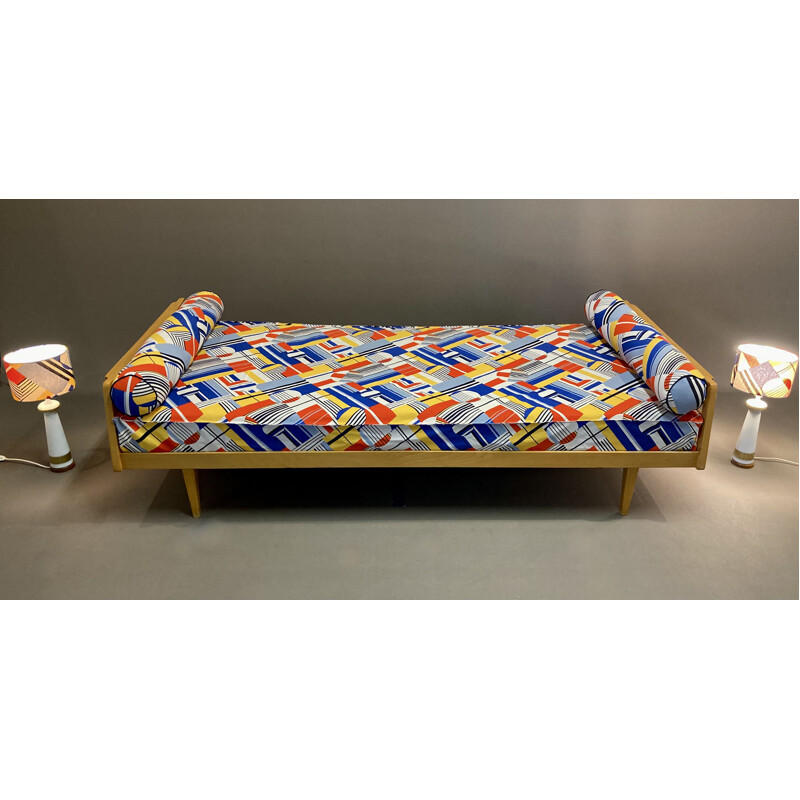 Vintage beech daybed sofa with two matching lamps, 1950 