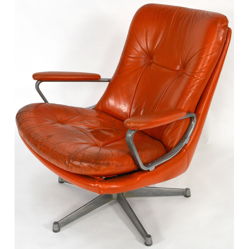 Strässle swivel desk chair in orange leather and aluminium, Andre VANDENBEUCK - 1960s