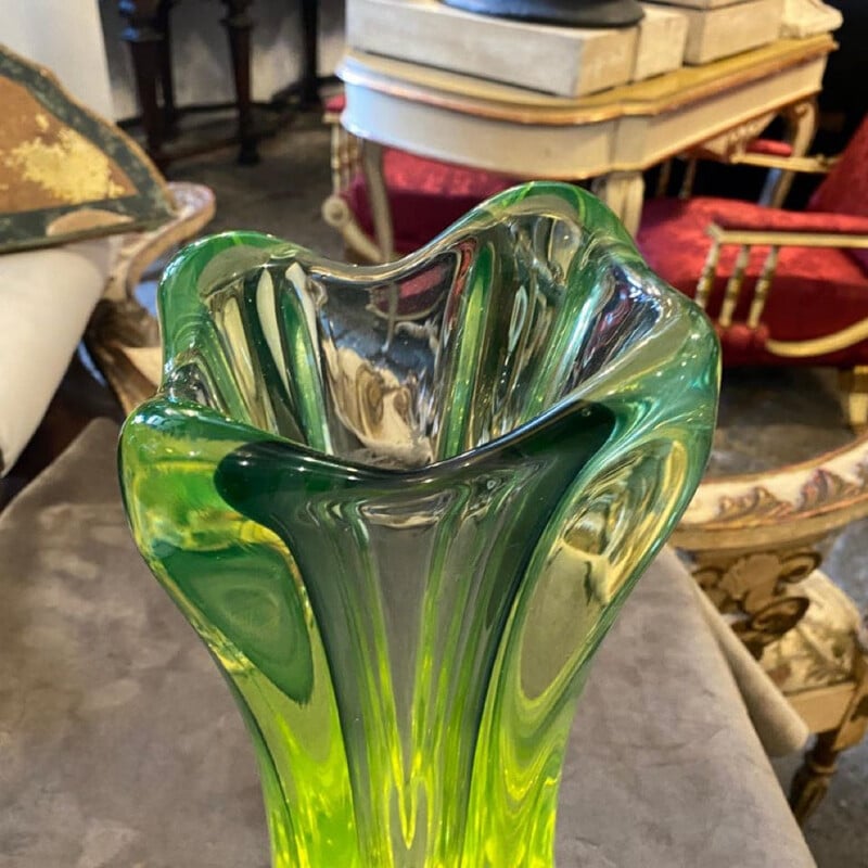 Mid century modern green Murano glass vase by Seguso 1960s