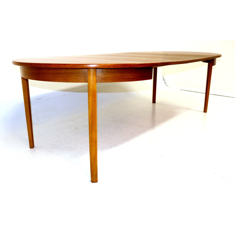 Mid century teak dining table with 3 extensions of 40cm each , Norway 1960